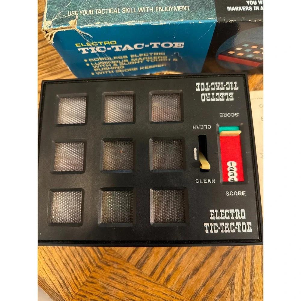 Vintage 1972 Waco Electro Tic-Tac-Toe Electronic Game Japan Boxed Instructions